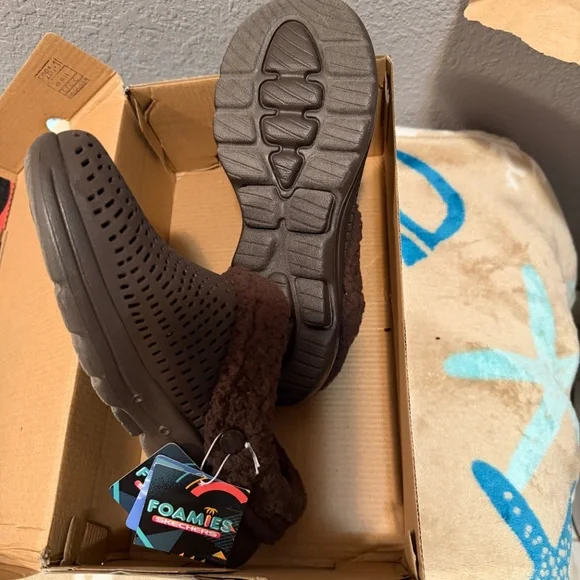 Skechers Foamies GoWalk 5 Relax UltraGo~Women’s Size 7~Faux Fur Lined Clog~NEW‼️ - Picture 13 of 14